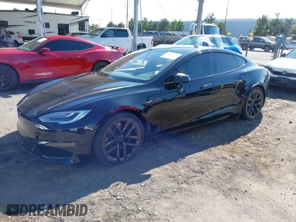 ✅ 2021 Tesla Model S Long Range • VIN: 5YJSA1E50MF434426 • Lot: 43204063. Wystawiony na IAAI z przebiegiem 31 933 mil. Bezpłatny archiwum sprzedaży aukcyjnych z USA i szczegółowy raport historii pojazdu na DreamBid. Zdjęcie 2.