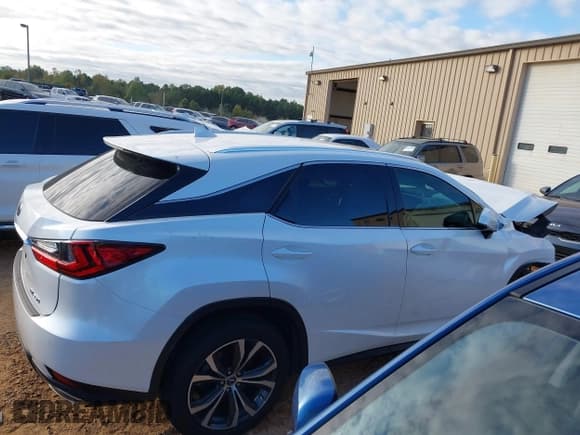 ✅ 2020 Lexus RX 350 • VIN: 2T2HZMAA1LC170414 • Lot: 43391902. Listed on IAAI with 60,872 mi. Free auction sales archive from the USA and detailed vehicle history report at DreamBid. Image 14.