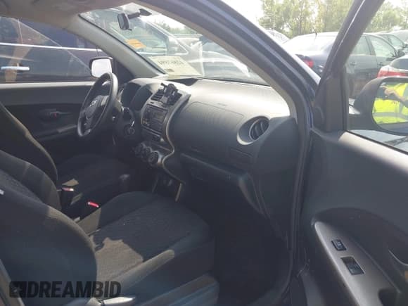 ✅ 2012 Scion xD • VIN: JTKKU4B42C1021220 • Lot: 42867894. Listed on IAAI with 181,082 mi. Free auction sales archive from the USA and detailed vehicle history report at DreamBid. Image 5.