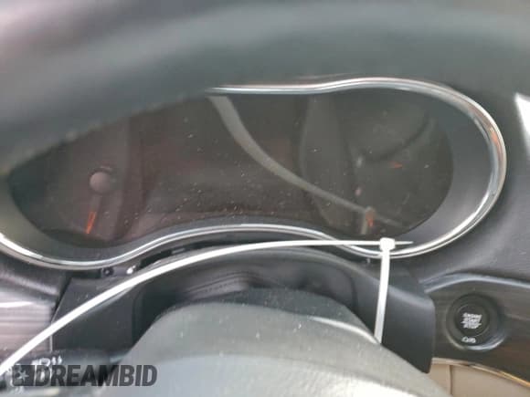 ✅ 2020 Jeep Grand Cherokee Limited • VIN: 1C4RJFBG9LC216109 • Lot: 94933005. Listed on Copart with Not provided. Free auction sales archive from the USA and detailed vehicle history report at DreamBid. Image 9.