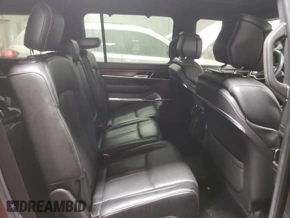 ✅ 2022 Jeep Grand Wagoneer Series I • VIN: 1C4SJVEJ5NS228673 • Lot: 82817704. Listed on Copart with 41,731 mi. Free auction sales archive from the USA and detailed vehicle history report at DreamBid. Image 11.