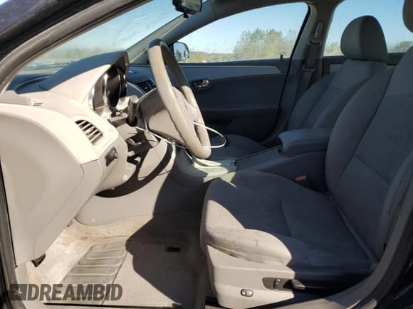 ✅ 2011 Chevrolet Malibu 1LS • VIN: 1G1ZB5E19BF218947 • Lot: 74630534. Listed on Copart with 136,686 mi. Free auction sales archive from the USA and detailed vehicle history report at DreamBid. Image 7.