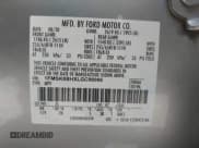 ✅ 2020 Ford Explorer • VIN: 1FMSK8BHXLGC98066 • Lot: 43250380. Wystawiony na IAAI z przebiegiem 94 856 mil. Bezpłatny archiwum sprzedaży aukcyjnych z USA i szczegółowy raport historii pojazdu na DreamBid. Zdjęcie 9.