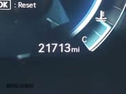 ✅ 2023 Genesis GV80 • VIN: KMUHCESCXPU124632 • Lot: 42648880. Wystawiony na IAAI z przebiegiem 21 713 mil. Bezpłatny archiwum sprzedaży aukcyjnych z USA i szczegółowy raport historii pojazdu na DreamBid. Zdjęcie 16.