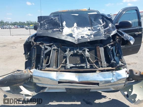 ✅ 2012 Chevrolet Silverado 1500 LS • VIN: 1GCRCREAXCZ122014 • Lot: 43258193. Wystawiony na IAAI z przebiegiem 114 935 mil. Bezpłatny archiwum sprzedaży aukcyjnych z USA i szczegółowy raport historii pojazdu na DreamBid. Zdjęcie 10.