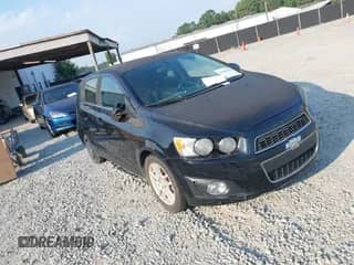 2016 Chevrolet Sonic LT с VIN 1G1JC6SH5G4117845, выставлен на аукционе IAAI как лот 42680419 с пробегом 108 818 миль миль и . История ставок и продаж доступна на DreamBid. Изображение 1.