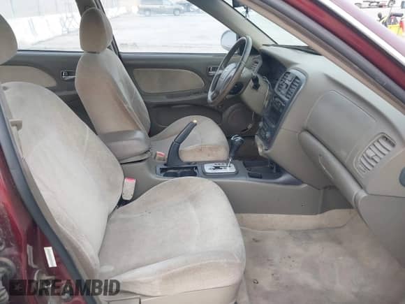 2004 Hyundai Sonata с VIN KMHWF25S84A040837, выставлен на аукционе IAAI как лот 41591528 с пробегом 76 606 миль миль и . История ставок и продаж доступна на DreamBid. Изображение 5.