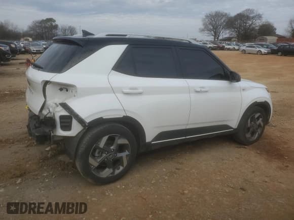 ✅ 2022 Hyundai Venue Limited • VIN: KMHRC8A37NU172494 • Lot: 44725865. Listed on Copart with 24,531 mi. Free auction sales archive from the USA and detailed vehicle history report at DreamBid. Image 3.