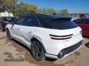 ✅ 2023 Genesis GV70 2.5T • VIN: KMUMADTB8PU105002 • Лот: 43462162. Опубликован ранее на IAAI с пробегом 39 421 миль. Бесплатный доступ к архиву аукционных продаж из США и подробный отчёт об истории автомобиля на DreamBid. Изображение 3.