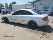 ✅ 2007 Mercedes-Benz CLK 550 • VIN: WDBTJ72H97F217137 • Lot: 68372655. Listed on Copart with 201,946 mi. Free auction sales archive from the USA and detailed vehicle history report at DreamBid. Image 2.