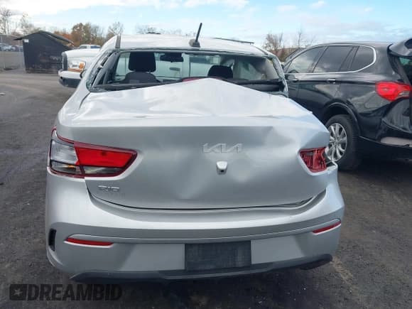 ✅ 2023 Kia Rio S • VIN: 3KPA24AD3PE600388 • Лот: 43563056. Опубликован ранее на IAAI с пробегом 49 348 миль. Бесплатный доступ к архиву аукционных продаж из США и подробный отчёт об истории автомобиля на DreamBid. Изображение 16.