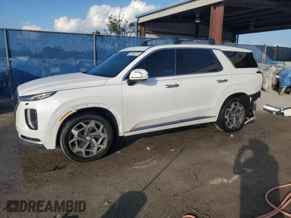 ✅ 2022 Hyundai Palisade Calligraphy • VIN: KM8R74HE4NU473955 • Лот: 79196574. Опубликован ранее на Copart с пробегом 32 957 миль. Бесплатный доступ к архиву аукционных продаж из США и подробный отчёт об истории автомобиля на DreamBid. Изображение 1.