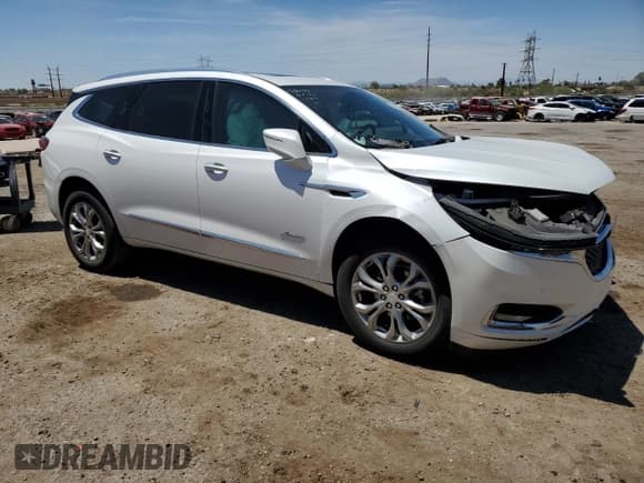 ✅ 2021 Buick Enclave Avenir • VIN: 5GAERDKW8MJ250883 • Lot: 67672795. Wystawiony na Copart z przebiegiem 61 917 mil. Bezpłatny archiwum sprzedaży aukcyjnych z USA i szczegółowy raport historii pojazdu na DreamBid. Zdjęcie 4.