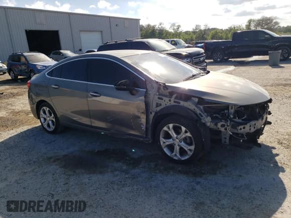 ✅ 2017 Chevrolet Cruze Premier • VIN: 1G1BF5SMXH7267436 • Lot: 46593993. Listed on Copart with 161,367 mi. Free auction sales archive from the USA and detailed vehicle history report at DreamBid. Image 4.