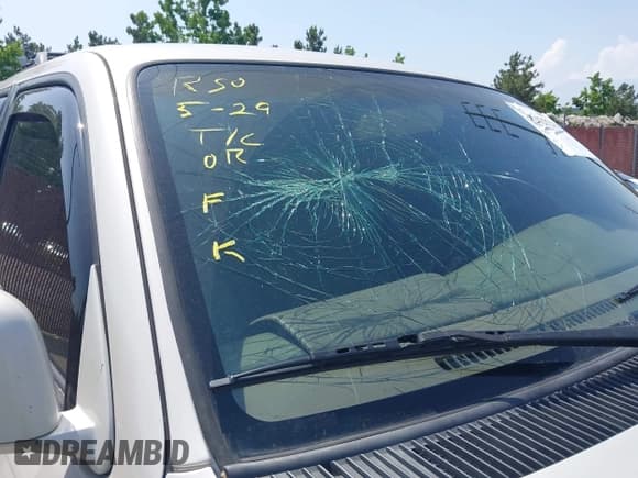 ✅ 1997 Toyota 4Runner Limited • VIN: JT3HN87R3V0075374 • Lot: 42425213. Wystawiony na IAAI z przebiegiem 270 932 mil. Bezpłatny archiwum sprzedaży aukcyjnych z USA i szczegółowy raport historii pojazdu na DreamBid. Zdjęcie 12.