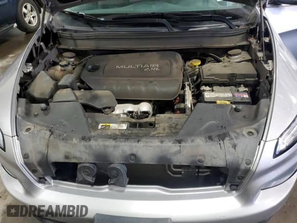 ✅ 2018 Jeep Cherokee Latitude • VIN: 1C4PJMCB0JD622320 • Lot: 63489405. Wystawiony na Copart z przebiegiem 102 140 mil. Bezpłatny archiwum sprzedaży aukcyjnych z USA i szczegółowy raport historii pojazdu na DreamBid. Zdjęcie 12.