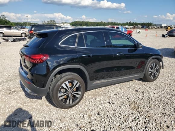 ✅ 2024 Mercedes-Benz GLA 250 • VIN: W1N4N4GB9RJ609783 • Lot: 56157795. Listed on Copart with 19,728 mi. Free auction sales archive from the USA and detailed vehicle history report at DreamBid. Image 3.