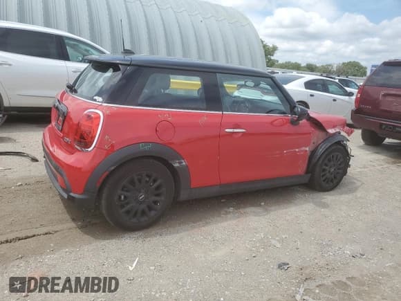 ✅ 2023 MINI Hardtop Cooper • VIN: WMW33DH05P2T20930 • Лот: 64400645. Опубликован ранее на Copart с пробегом 25 498 миль. Бесплатный доступ к архиву аукционных продаж из США и подробный отчёт об истории автомобиля на DreamBid. Изображение 3.