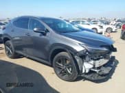 ✅ 2025 Lexus NX 450h+ Luxury • VIN: JTJHKCFZ2S2057714 • Lot: 42867278. Wystawiony na IAAI z przebiegiem 6 728 mil. Bezpłatny archiwum sprzedaży aukcyjnych z USA i szczegółowy raport historii pojazdu na DreamBid. Zdjęcie 1.