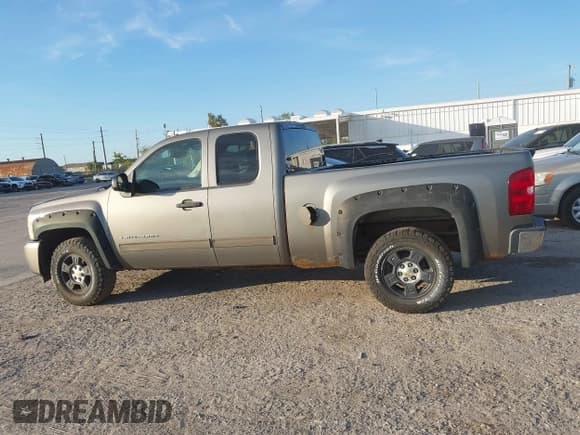 ✅ 2009 Chevrolet Silverado 1500 LT • VIN: 1GCEC29J69Z136534 • Лот: 43727638. Опубликован ранее на IAAI с пробегом 146 727 миль. Бесплатный доступ к архиву аукционных продаж из США и подробный отчёт об истории автомобиля на DreamBid. Изображение 15.