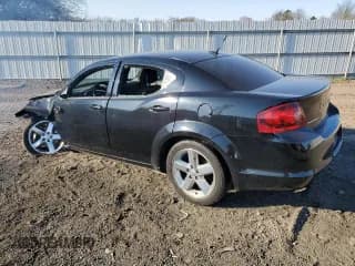 ✅ 2013 Dodge Avenger SE • VIN: 1C3CDZAB5DN637842 • Лот: 48007264. Опубликован ранее на Copart с пробегом 120 474 миль. Бесплатный доступ к архиву аукционных продаж из США и подробный отчёт об истории автомобиля на DreamBid. Изображение 2.