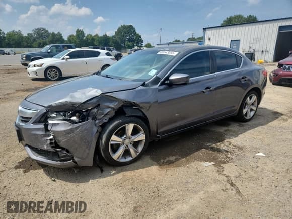 ✅ 2015 Acura ILX Premium • VIN: 19VDE1F51FE003963 • Лот: 80543095. Опубликован ранее на Copart с пробегом 147 900 миль. Бесплатный доступ к архиву аукционных продаж из США и подробный отчёт об истории автомобиля на DreamBid. Изображение 1.