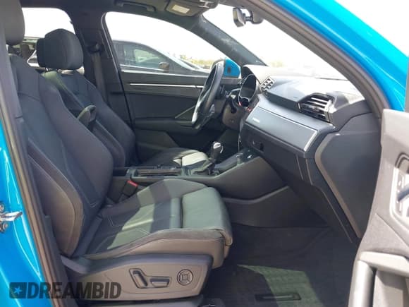 ✅ 2022 Audi Q3 S line Premium • VIN: WA1DECF3XN1007622 • Лот: 41837235. Опубликован ранее на IAAI с пробегом 29 582 миль. Бесплатный доступ к архиву аукционных продаж из США и подробный отчёт об истории автомобиля на DreamBid. Изображение 5.