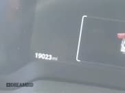 ✅ 2024 Toyota Corolla Cross XLE • VIN: 7MUDAABG9RV086519 • Lot: 43494775. Wystawiony na IAAI z przebiegiem 19 023 mil. Bezpłatny archiwum sprzedaży aukcyjnych z USA i szczegółowy raport historii pojazdu na DreamBid. Zdjęcie 15.