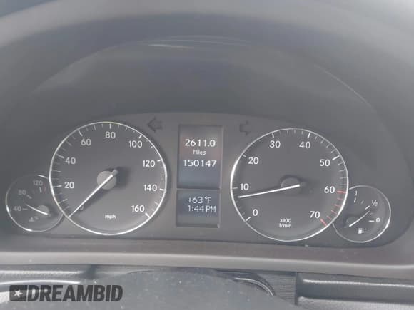 ✅ 2005 Mercedes-Benz C 240 • VIN: WDBRF81J45F690480 • Lot: 41780633. Wystawiony na IAAI z przebiegiem 150 147 mil. Bezpłatny archiwum sprzedaży aukcyjnych z USA i szczegółowy raport historii pojazdu na DreamBid. Zdjęcie 7.