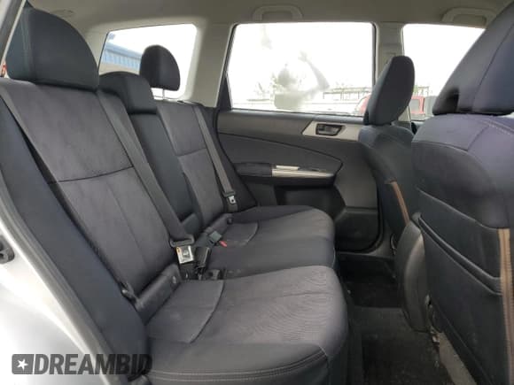 ✅ 2009 Subaru Forester X • VIN: JF2SH61649H745745 • Lot: 91876765. Listed on Copart with 180,209 mi. Free auction sales archive from the USA and detailed vehicle history report at DreamBid. Image 11.