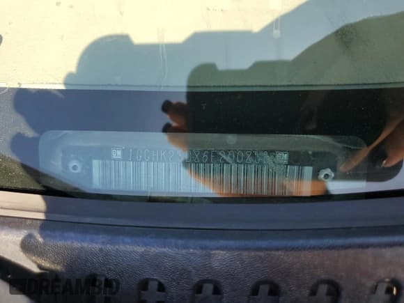 ✅ 2006 Chevrolet Silverado 2500HD LT3 • VIN: 1GCHK23D86F200833 • Лот: 81657075. Опубликован ранее на Copart с пробегом 153 817 миль. Бесплатный доступ к архиву аукционных продаж из США и подробный отчёт об истории автомобиля на DreamBid. Изображение 12.