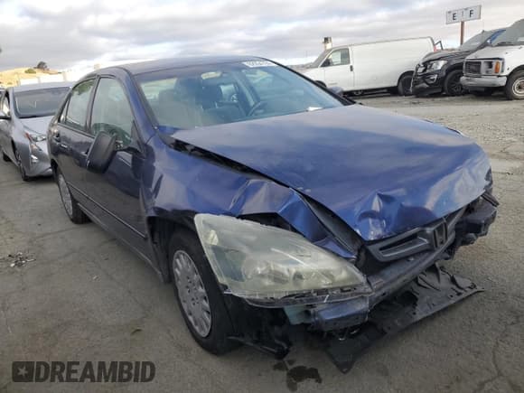 ✅ 2004 Honda Accord DX • VIN: 1HGCM55124A102501 • Lot: 62954784. Listed on Copart with Not provided. Free auction sales archive from the USA and detailed vehicle history report at DreamBid. Image 4.