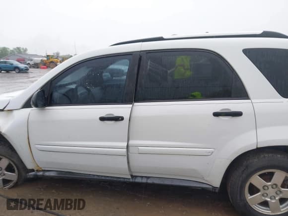 ✅ 2005 Chevrolet Equinox LS • VIN: 2CNDL13F956155641 • Лот: 42323842. Опубликован ранее на IAAI с пробегом 197 746 миль. Бесплатный доступ к архиву аукционных продаж из США и подробный отчёт об истории автомобиля на DreamBid. Изображение 14.