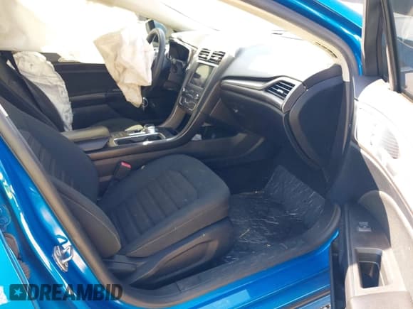 ✅ 2020 Ford Fusion SE • VIN: 3FA6P0LU0LR223007 • Лот: 43351350. Опубликован ранее на IAAI с пробегом 106 399 миль. Бесплатный доступ к архиву аукционных продаж из США и подробный отчёт об истории автомобиля на DreamBid. Изображение 5.