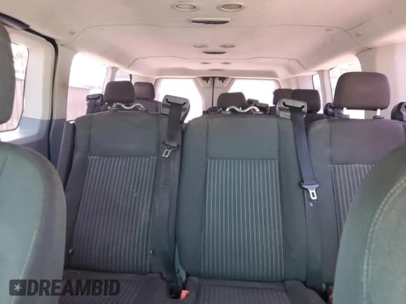 ✅ 2017 Ford Transit XL • VIN: 1FBZX2ZM9HKA20885 • Lot: 65899095. Wystawiony na Copart z przebiegiem 65 243 mil. Bezpłatny archiwum sprzedaży aukcyjnych z USA i szczegółowy raport historii pojazdu na DreamBid. Zdjęcie 10.