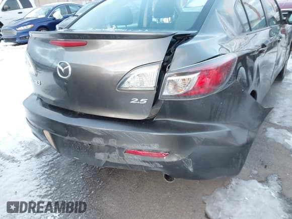 ✅ 2010 Mazda 3 S Grand Touring • VIN: JM1BL1S61A1328515 • Lot: 43864475. Listed on IAAI with 186,375 mi. Free auction sales archive from the USA and detailed vehicle history report at DreamBid. Image 6.
