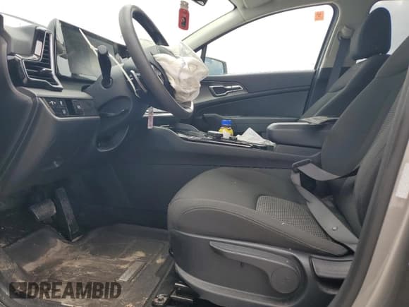 ✅ 2024 Kia Sportage LX • VIN: KNDPUCDG9R7132559 • Lot: 66328065. Listed on Copart with 25,981 mi. Free auction sales archive from the USA and detailed vehicle history report at DreamBid. Image 7.