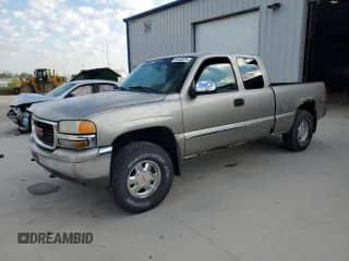 2002 GMC Sierra 1500 SLE с VIN 2GTEK19T721215806, выставлен на аукционе Copart как лот 81843075 с пробегом 163 009 миль миль и Чистый • Clean title. История ставок и продаж доступна на DreamBid. Изображение 1.