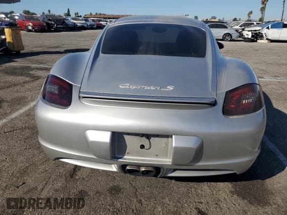 ✅ 2006 Porsche Cayman S • VIN: WP0AB29826U785058 • Lot: 77116024. Wystawiony na Copart z przebiegiem 130 862 mil. Bezpłatny archiwum sprzedaży aukcyjnych z USA i szczegółowy raport historii pojazdu na DreamBid. Zdjęcie 6.