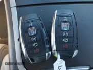 ✅ 2019 Lincoln Nautilus Reserve • VIN: 2LMPJ8L99KBL45551 • Lot: 43702596. Listed on IAAI with 70,956 mi. Free auction sales archive from the USA and detailed vehicle history report at DreamBid. Image 11.