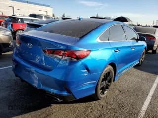 ✅ 2018 Hyundai Sonata Limited • VIN: 5NPE34AF4JH672851 • Лот: 68787602. Опубликован ранее на Copart с пробегом 62 034 миль. Бесплатный доступ к архиву аукционных продаж из США и подробный отчёт об истории автомобиля на DreamBid. Изображение 3.