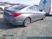 ✅ 2012 Hyundai Sonata SE • VIN: 5NPEC4ABXCH442635 • Lot: 43681037. Listed on IAAI with 187,834 mi. Free auction sales archive from the USA and detailed vehicle history report at DreamBid. Image 4.