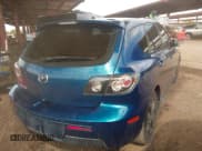 ✅ 2007 Mazda 3 S Sport • VIN: JM1BK143X71672410 • Lot: 42354066. Wystawiony na IAAI z przebiegiem 180 090 mil. Bezpłatny archiwum sprzedaży aukcyjnych z USA i szczegółowy raport historii pojazdu na DreamBid. Zdjęcie 4.