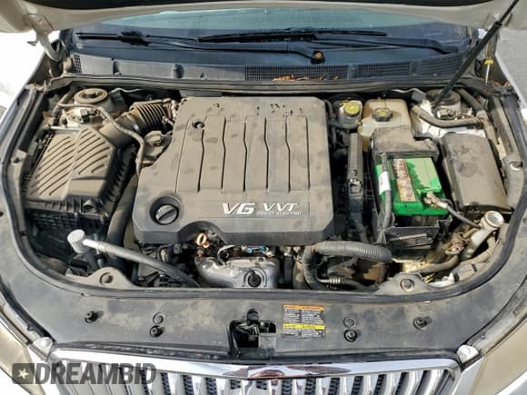 ✅ 2010 Buick LaCrosse CXS • VIN: 1G4GE5GV2AF180817 • Лот: 94906155. Опубликован ранее на Copart с пробегом 144 792 миль. Бесплатный доступ к архиву аукционных продаж из США и подробный отчёт об истории автомобиля на DreamBid. Изображение 11.