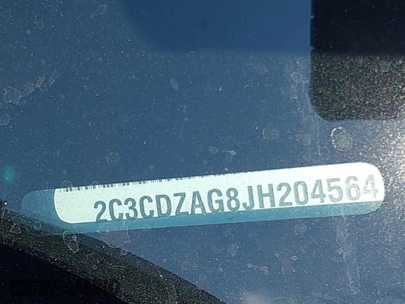 ✅ 2018 Dodge Challenger SXT • VIN: 2C3CDZAG8JH204564 • Lot: 43262680. Wystawiony na IAAI z przebiegiem 52 822 mil. Bezpłatny archiwum sprzedaży aukcyjnych z USA i szczegółowy raport historii pojazdu na DreamBid. Zdjęcie 18.