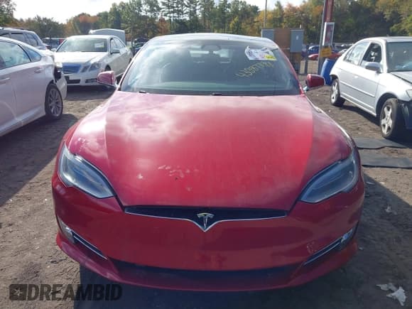 ✅ 2017 Tesla Model S 100D • VIN: 5YJSA1E27HF198532 • Lot: 43387798. Wystawiony na IAAI z przebiegiem 42 812 mil. Bezpłatny archiwum sprzedaży aukcyjnych z USA i szczegółowy raport historii pojazdu na DreamBid. Zdjęcie 12.