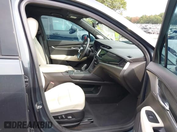 ✅ 2021 Cadillac XT6 Sport • VIN: 1GYKPGRS2MZ200990 • Lot: 43315638. Listed on IAAI with 104,071 mi. Free auction sales archive from the USA and detailed vehicle history report at DreamBid. Image 5.