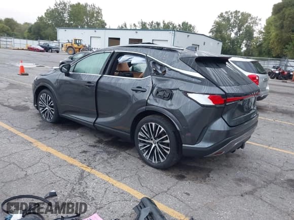 ✅ 2025 Lexus RX 350h Premium Plus • VIN: 2T2BBMCAXSC089949 • Lot: 43284398. Wystawiony na IAAI z przebiegiem 6 393 mil. Bezpłatny archiwum sprzedaży aukcyjnych z USA i szczegółowy raport historii pojazdu na DreamBid. Zdjęcie 3.