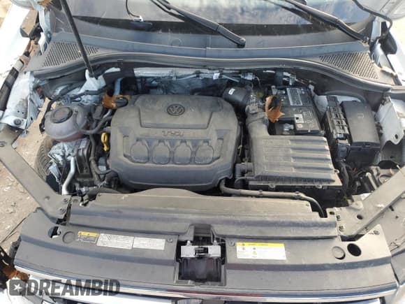 ✅ 2022 Volkswagen Tiguan SE • VIN: 3VV2B7AX4NM033516 • Lot: 90394505. Wystawiony na Copart z przebiegiem 58 069 mil. Bezpłatny archiwum sprzedaży aukcyjnych z USA i szczegółowy raport historii pojazdu na DreamBid. Zdjęcie 12.