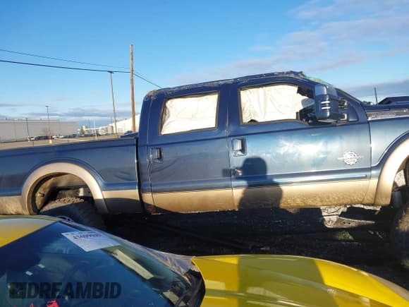 ✅ 2014 Ford F-250 Lariat • VIN: 1FT7W2BT8EEB15309 • Lot: 43712493. Listed on IAAI with 203,336 mi. Free auction sales archive from the USA and detailed vehicle history report at DreamBid. Image 13.